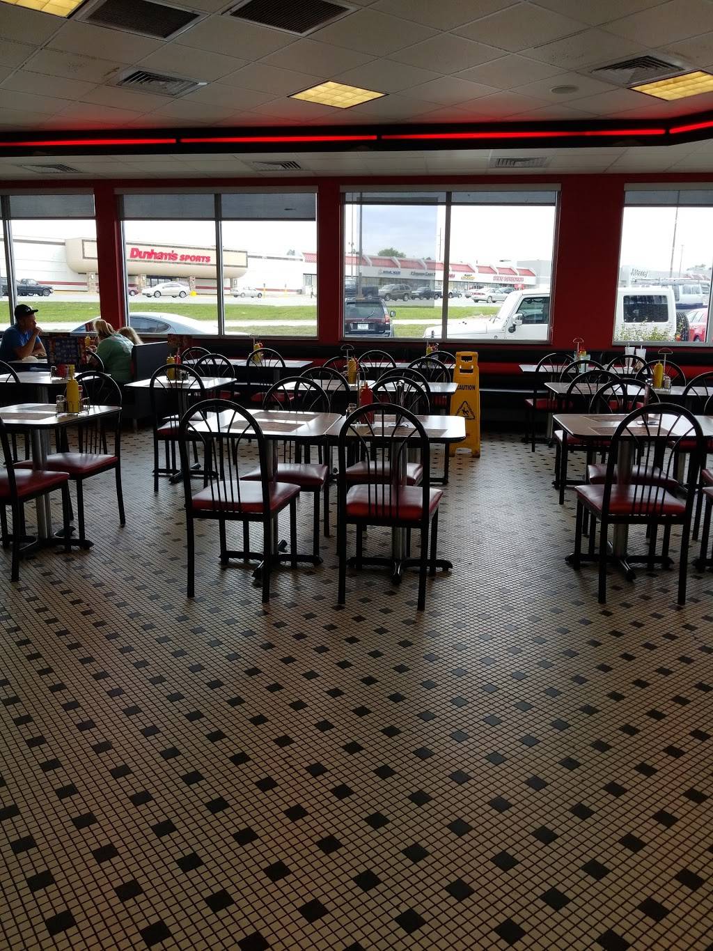 Steak n Shake | restaurant | 1015 James Ave, Bedford, IN 47421, USA | 8122755616 OR +1 812-275-5616