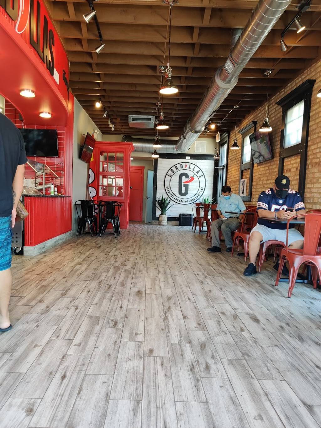 Gordillas | restaurant | 5734 S Pulaski Rd, Chicago, IL 60629, USA | 7734240347 OR +1 773-424-0347