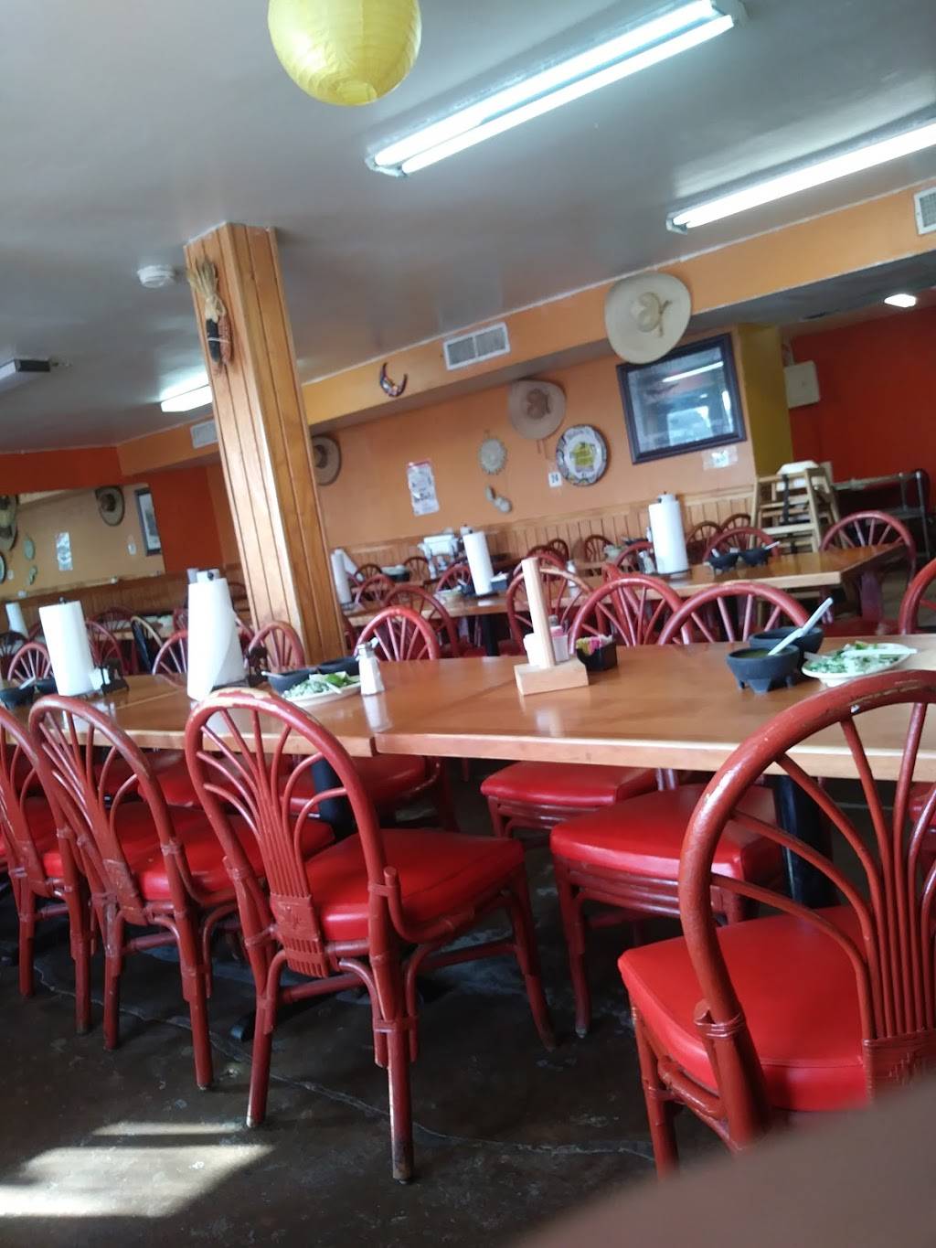 Barbacoa Agave & Seafood Restaurant | restaurant | 7522, 9515 C F Hawn Fwy, Dallas, TX 75217, USA | 2143912296 OR +1 214-391-2296