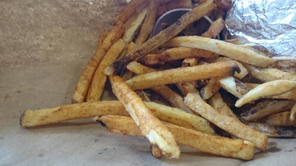 Five Guys | meal takeaway | 234 Brookview Centre Way, Knoxville, TN 37919, USA | 8656027701 OR +1 865-602-7701