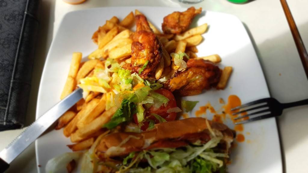 Restaurant Le Surfin Inc | restaurant | 8005 Avenue André Ampère, Montréal, QC H1E 2W6, Canada | 5146486529 OR +1 514-648-6529