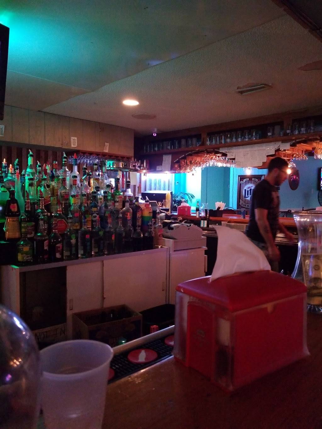 Hulas Bar and grill | restaurant | 2107 N New River Dr, Surf City, NC 28445, USA | 9103280045 OR +1 910-328-0045