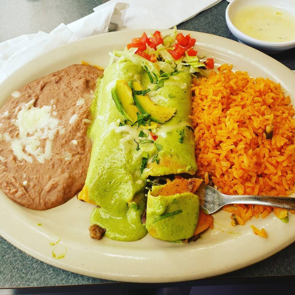 Sabor Guacamole | restaurant | 1120 N Lindell Ave, Fayetteville, AR 72703, USA | 4793168383 OR +1 479-316-8383