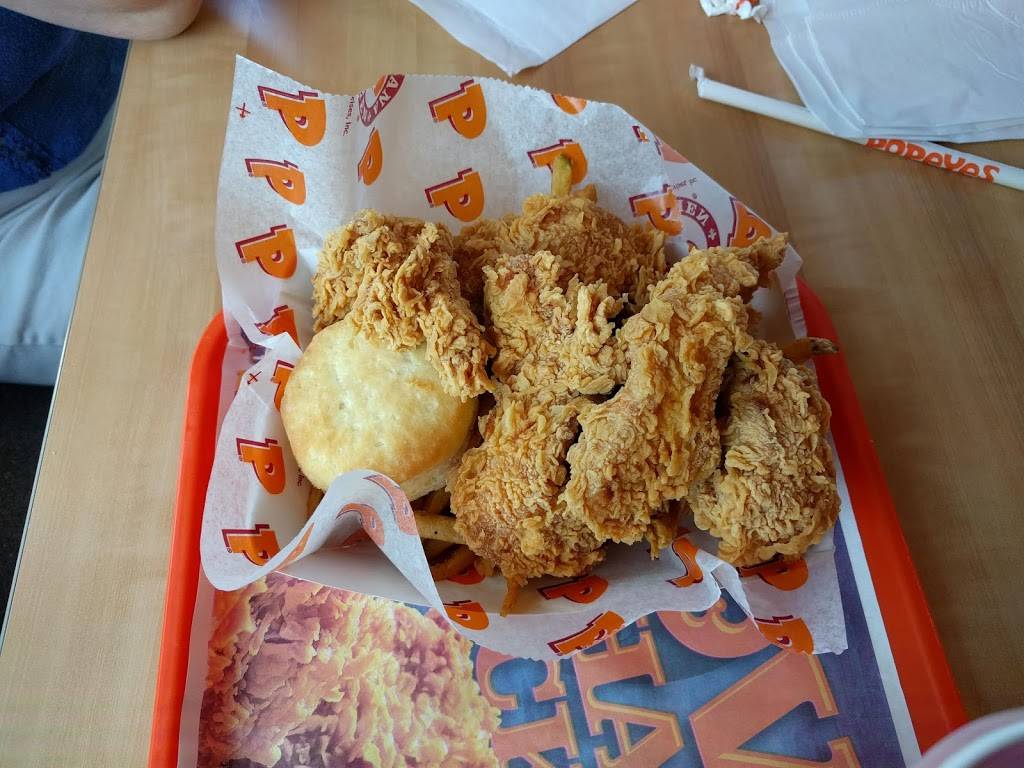 Popeyes Louisiana Kitchen | restaurant | 3609 Brewerton Rd, Syracuse, NY 13212, USA | 3154575651 OR +1 315-457-5651