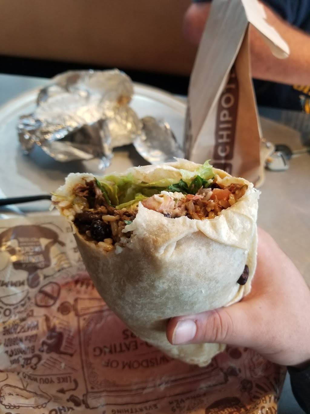 Chipotle Mexican Grill | restaurant | 3220 Morrow Rd, Birmingham, AL 35235, USA | 2056553734 OR +1 205-655-3734