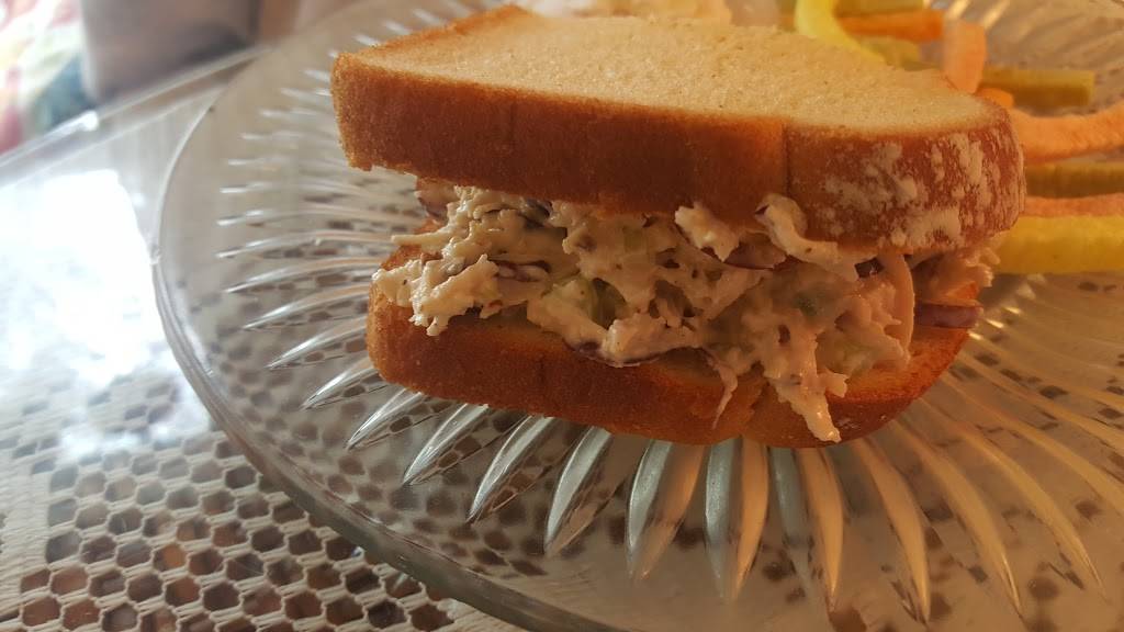 Holly Berry Tea Room | restaurant | 501 E Main St #4, League City, TX 77573, USA | 2815574433 OR +1 281-557-4433