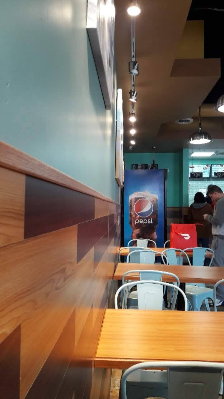 Captain Jays Fish & Chicken | restaurant | 22711 Kelly Road ste c ste c, Eastpointe, MI 48021, USA | 5867773474 OR +1 586-777-3474