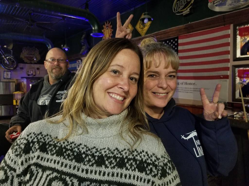 Debs Bar | restaurant | 1024 1st Center Ave, Brodhead, WI 53520, USA | 6088978110 OR +1 608-897-8110