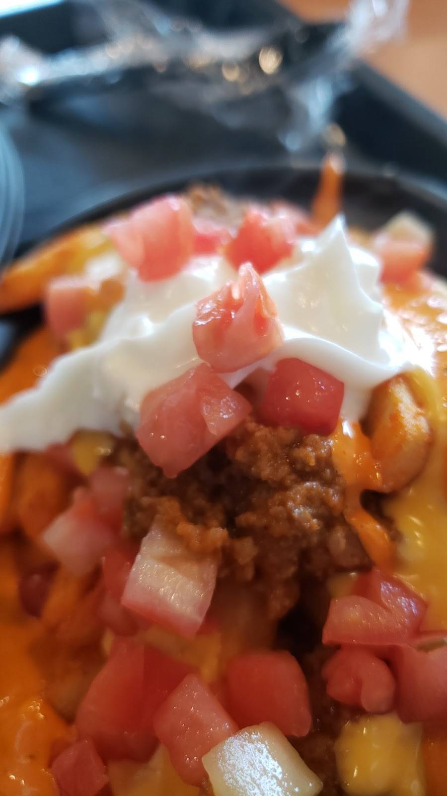 Taco Bell | meal takeaway | 1301 NY-332, Farmington, NY 14425, USA | 5853987499 OR +1 585-398-7499