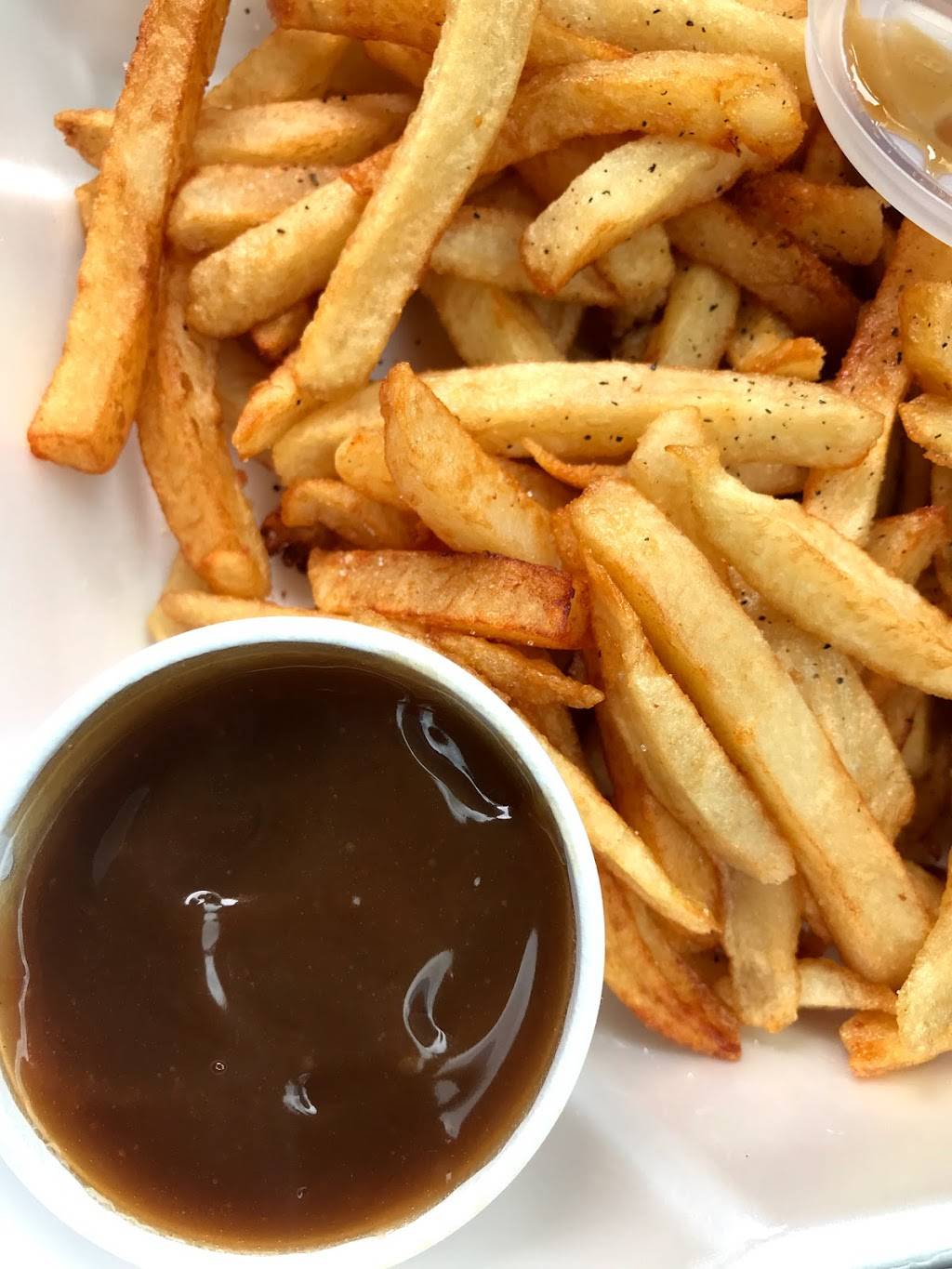 Casse-Croute Au 3 Gars | restaurant | 297 Rue Victoria, Thurso, QC J0X 3B0, Canada | 8199853283 OR +1 819-985-3283