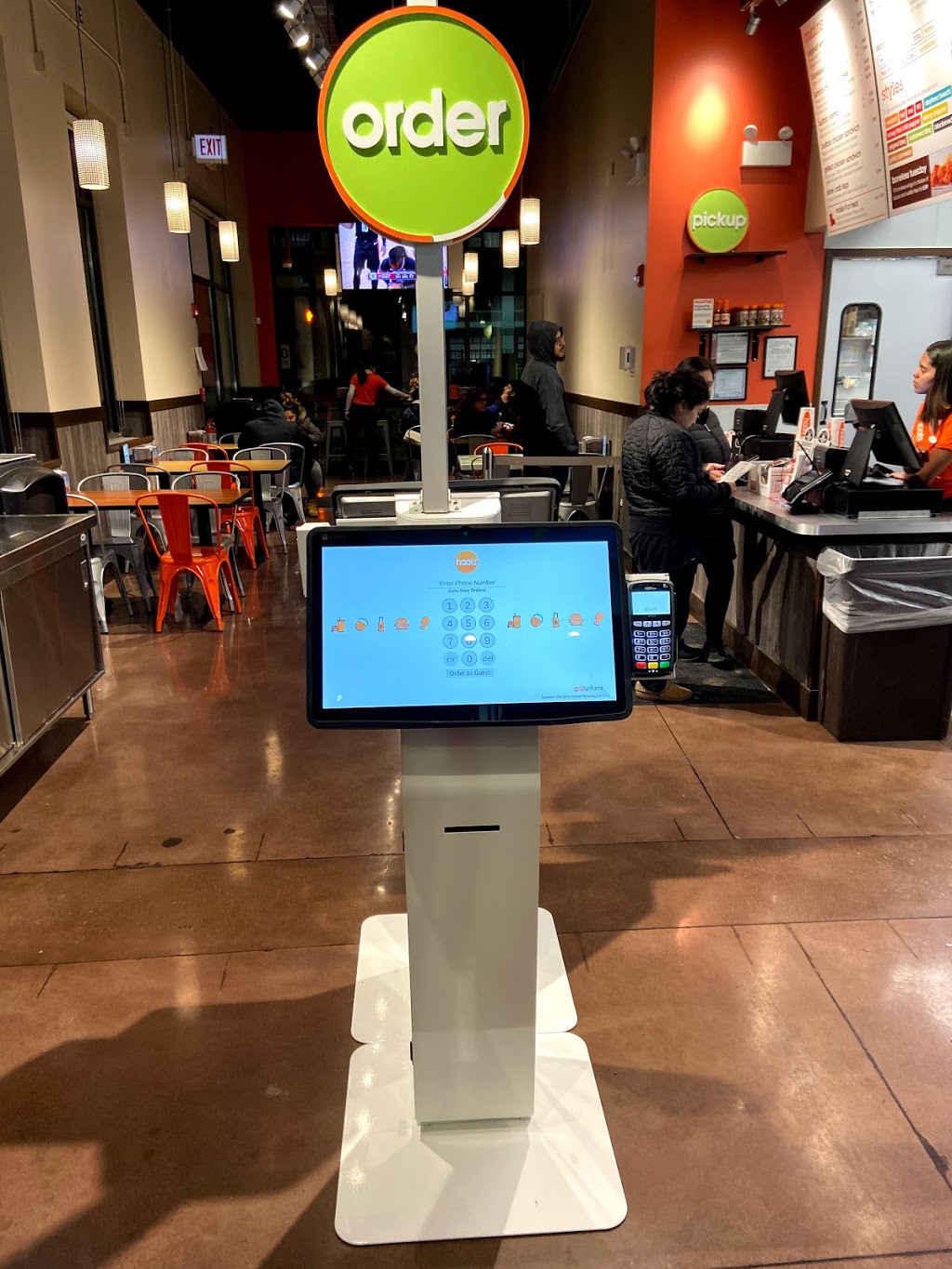 Hoots at the Fields | restaurant | 4059 W Diversey Ave, Chicago, IL 60639, USA | 3312404668 OR +1 331-240-4668