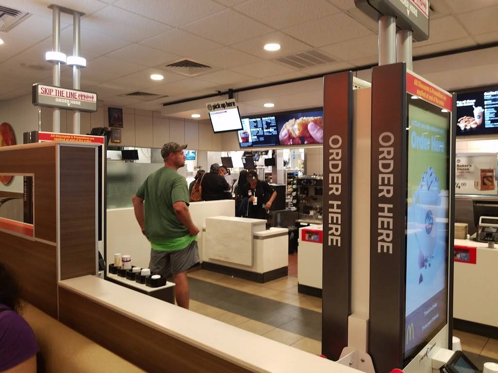 McDonalds | cafe | 11212 Causeway Blvd, Brandon, FL 33511, USA | 8136897931 OR +1 813-689-7931