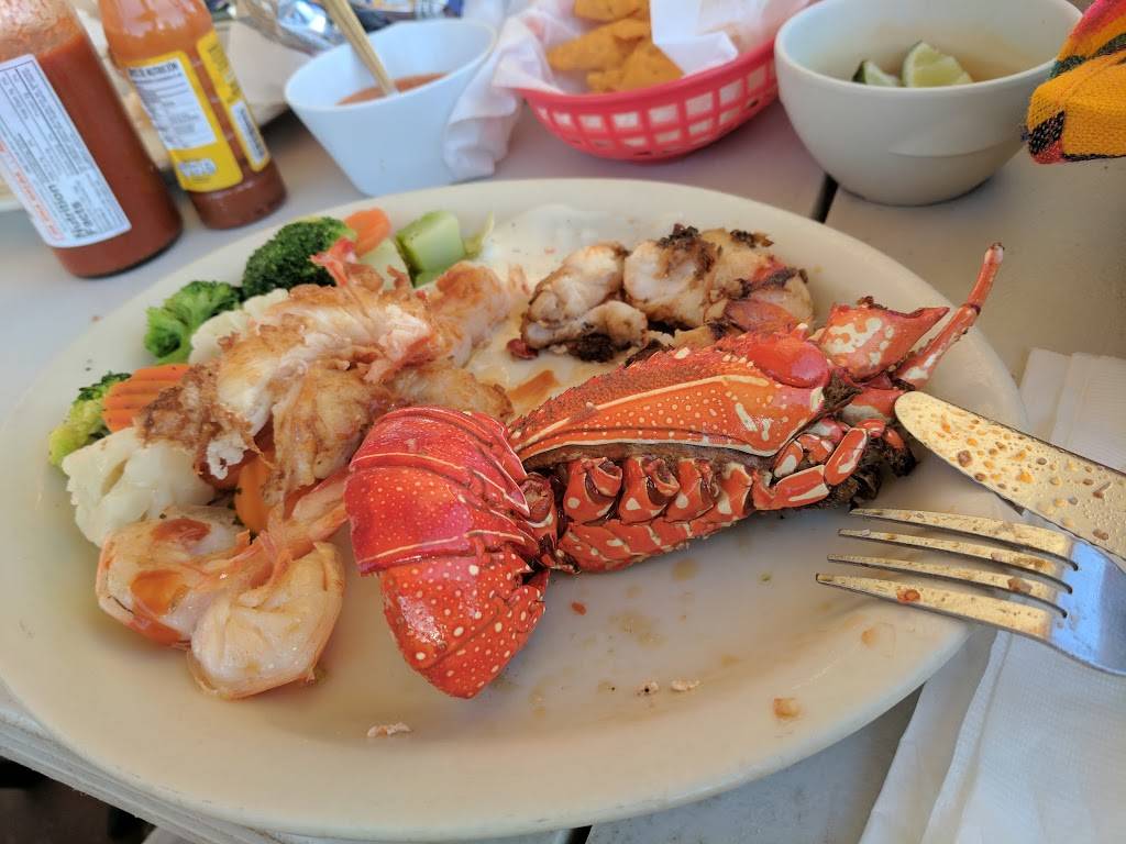 La Casa Del Pescador | restaurant | Paseo del Mar 5, Puerto Nuevo, B.C., Mexico | 016616140477 OR +52 661 614 0477