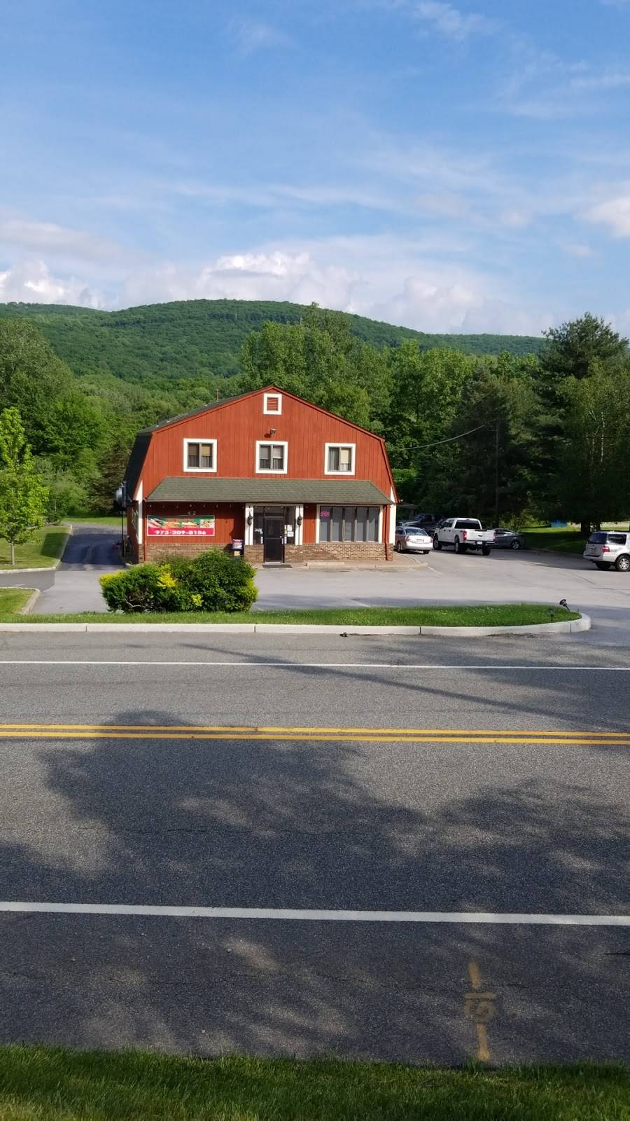 Pizza Pros | restaurant | 42 NJ-94, Vernon Township, NJ 07462, USA | 9732098186 OR +1 973-209-8186