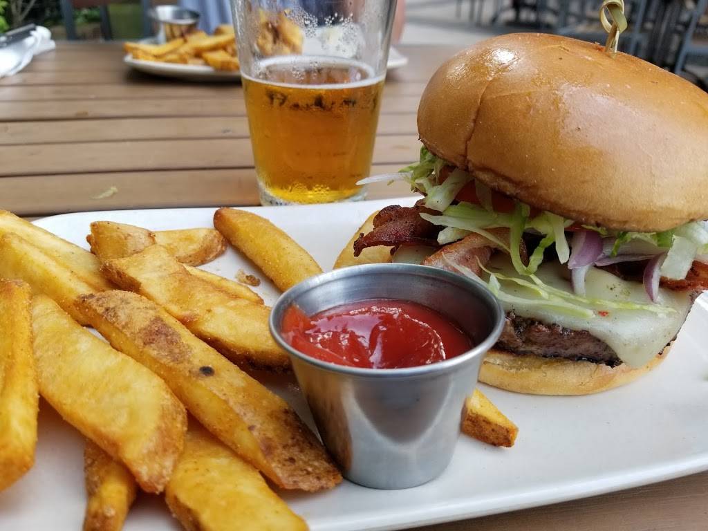 World of Beer | restaurant | 852 W Main St Ste 110, Charlottesville, VA 22903, USA | 4349701088 OR +1 434-970-1088