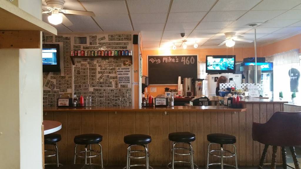 Big Mikes Burger Shoppe | restaurant | 2870 County Dr, Petersburg, VA 23803, USA | 8047213605 OR +1 804-721-3605