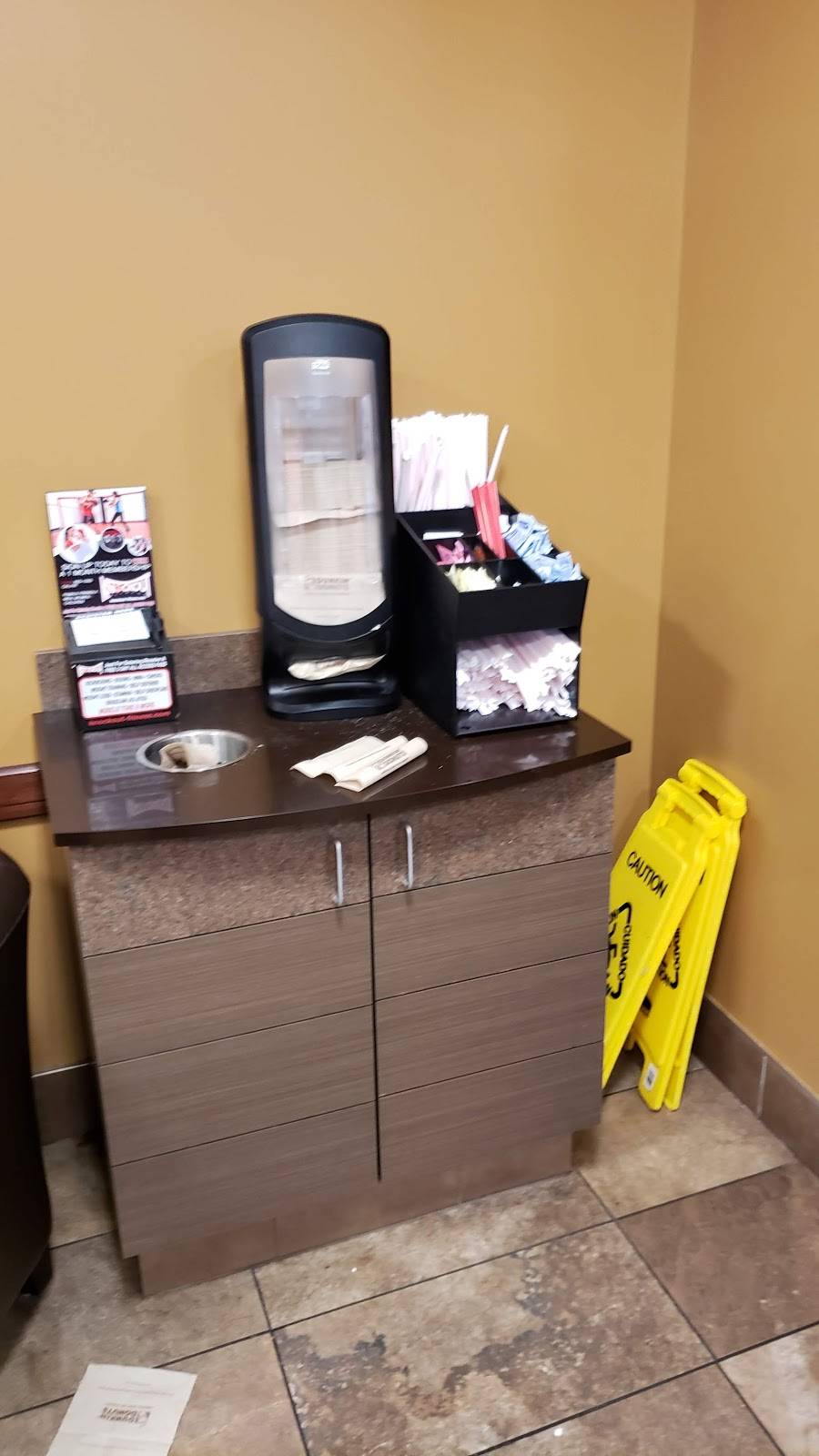 Dunkin | cafe | 24786 N 67th Ave, Peoria, AZ 85383, USA | 6237773500 OR +1 623-777-3500