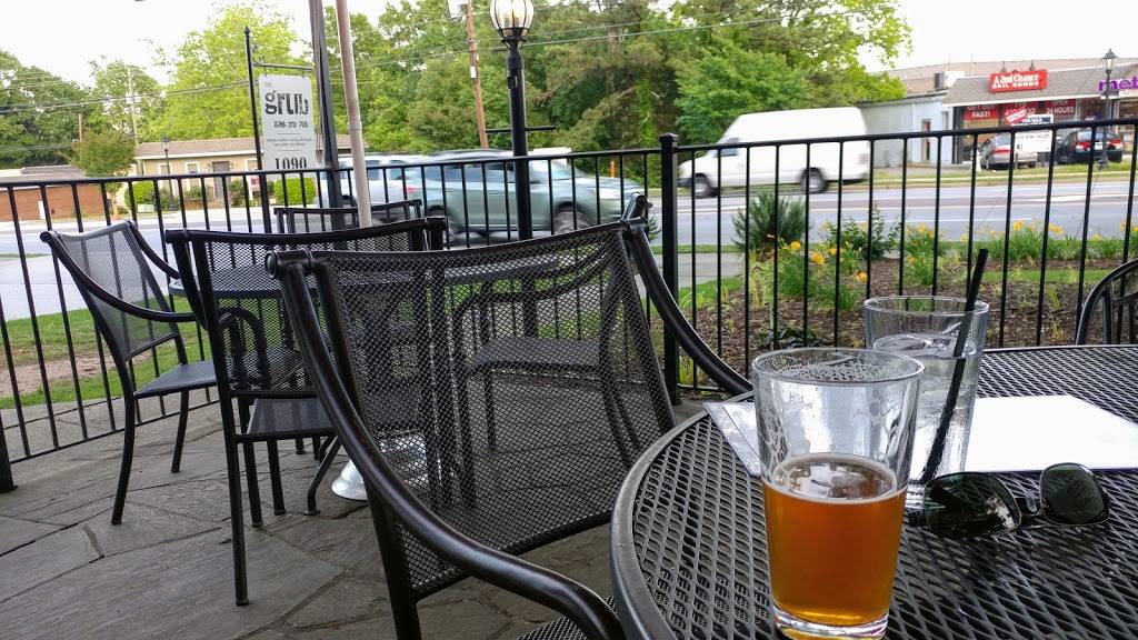 The Grub Gastro Pub | restaurant | 1090 Alpharetta St, Roswell, GA 30075, USA | 6783369205 OR +1 678-336-9205