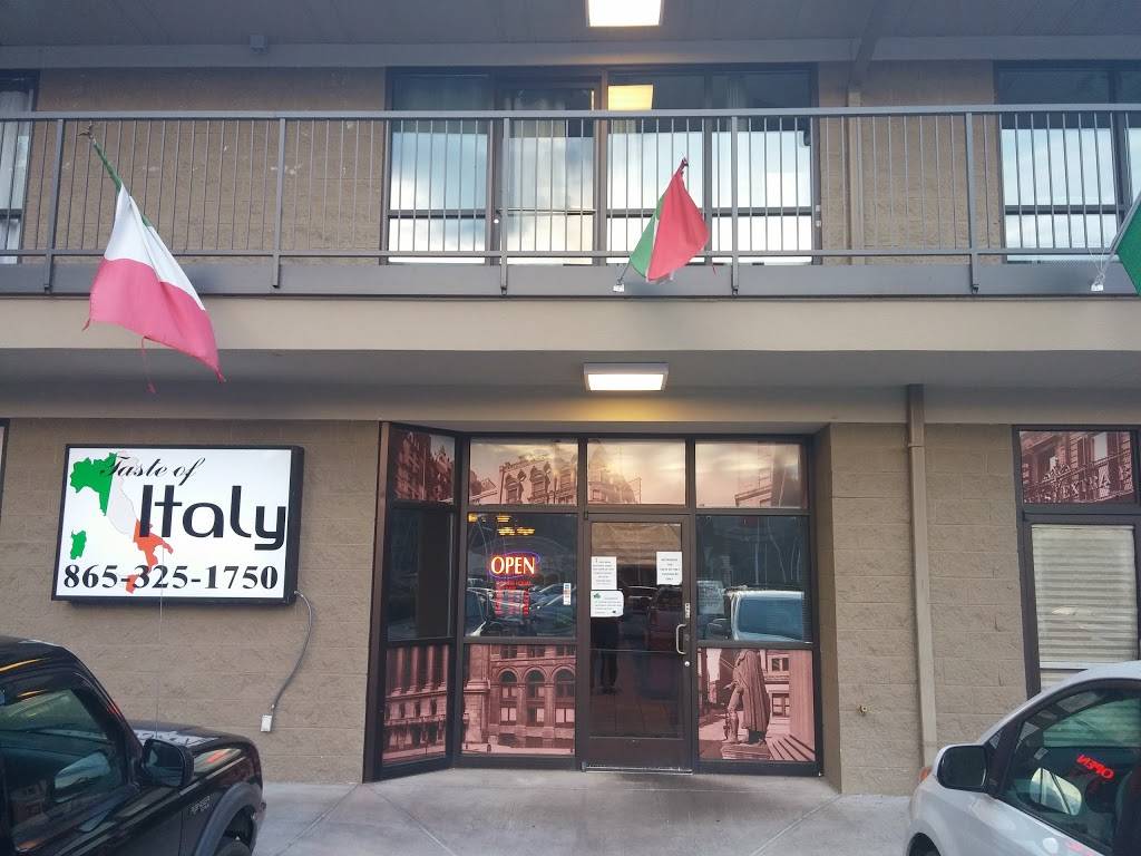 Taste of Italy | restaurant | 1235 East Pkwy, Gatlinburg, TN 37738, USA | 8653251750 OR +1 865-325-1750