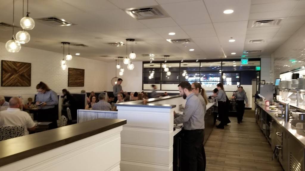 Barretts On The Pike | restaurant | 588 Baltimore Pike, Bel Air, MD 21014, USA | 4433717516 OR +1 443-371-7516