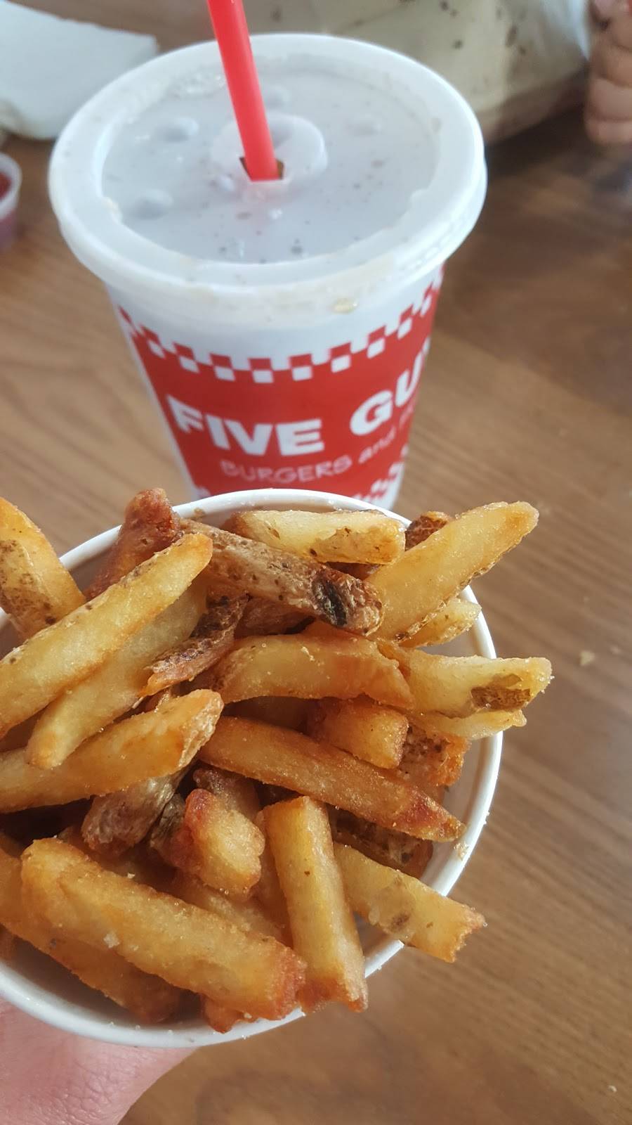 Five Guys | meal takeaway | 13440 SW 120th St Bay 610, Miami, FL 33186, USA | 7865739623 OR +1 786-573-9623