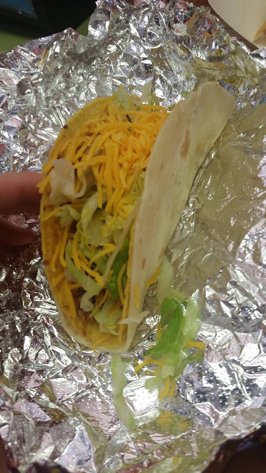 Fiesta Grande | restaurant | 600 E 4th Ave, Hutchinson, KS 67501, USA | 6206627351 OR +1 620-662-7351