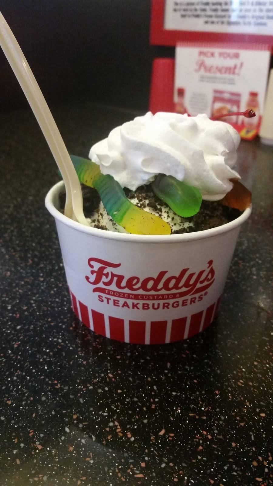 Freddys Frozen Custard & Steakburgers | restaurant | 841 TX-337 Loop, New Braunfels, TX 78130, USA | 8306272626 OR +1 830-627-2626