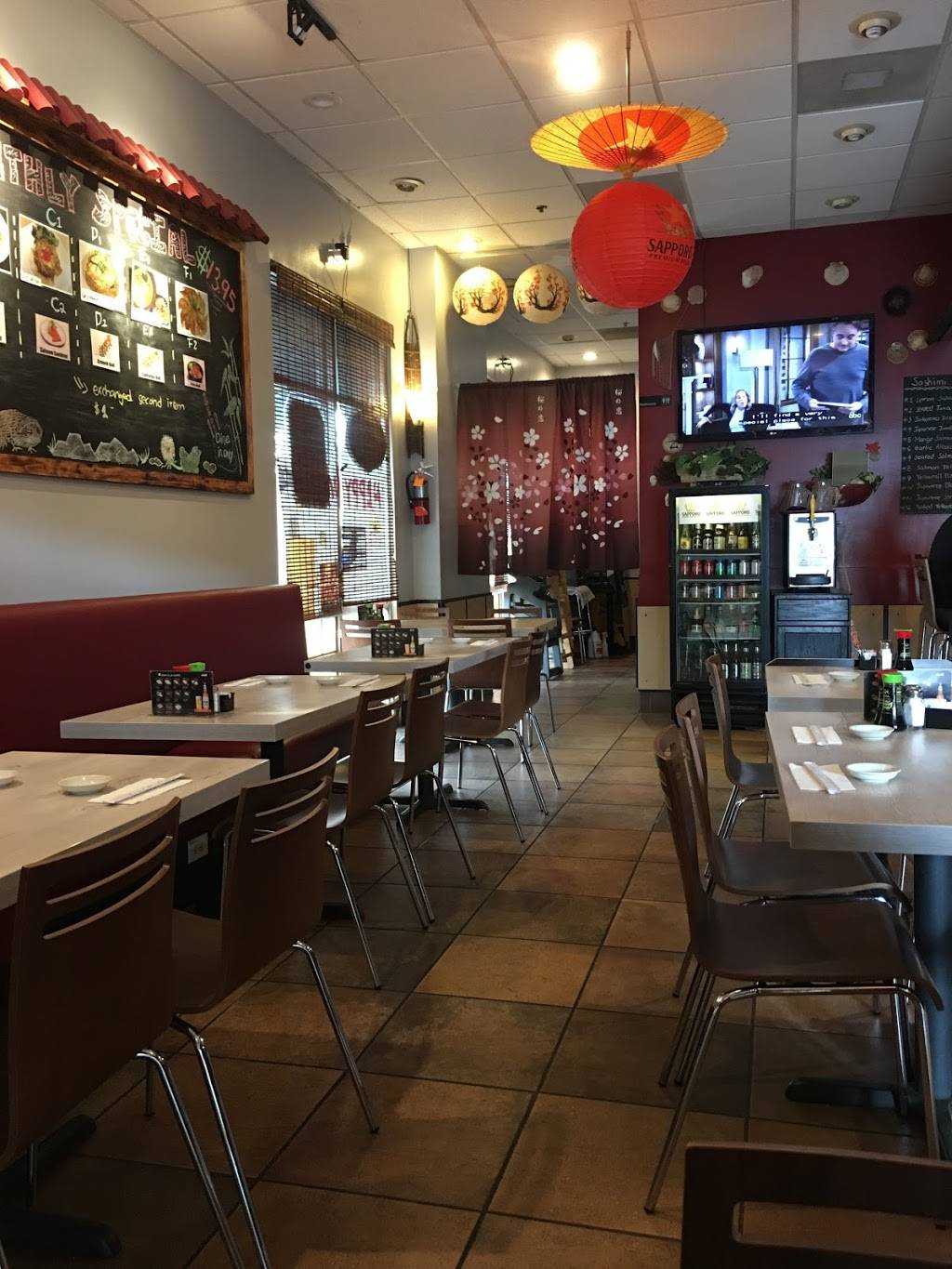 J Sushi & Ramen | restaurant | 18 Rancho Camino Dr #101, Pomona, CA 91766, USA | 9096228700 OR +1 909-622-8700