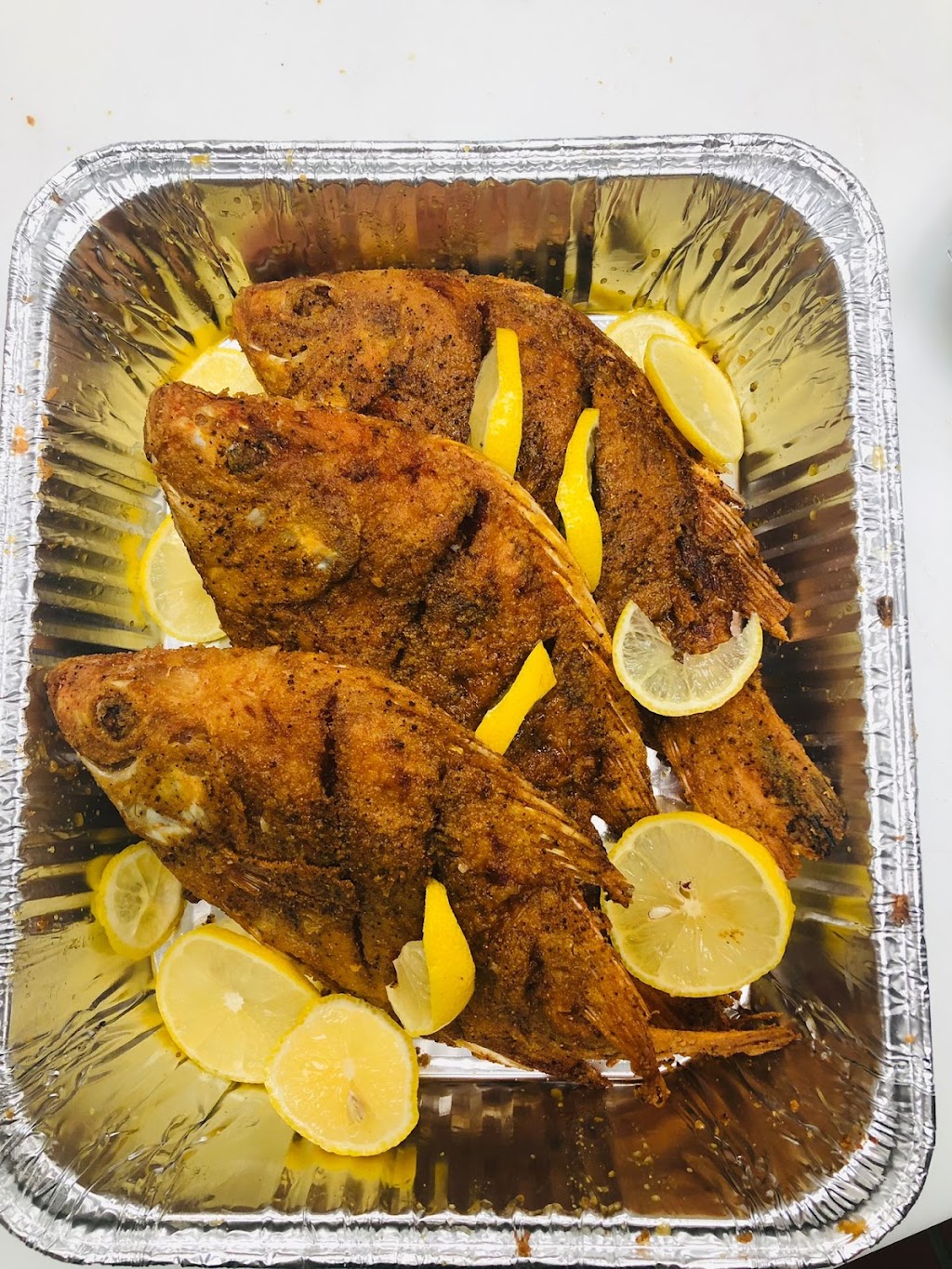 A.M Fish & Chicken Market | restaurant | 16645 W Warren Ave, Detroit, MI 48228, USA | 3137247740 OR +1 313-724-7740