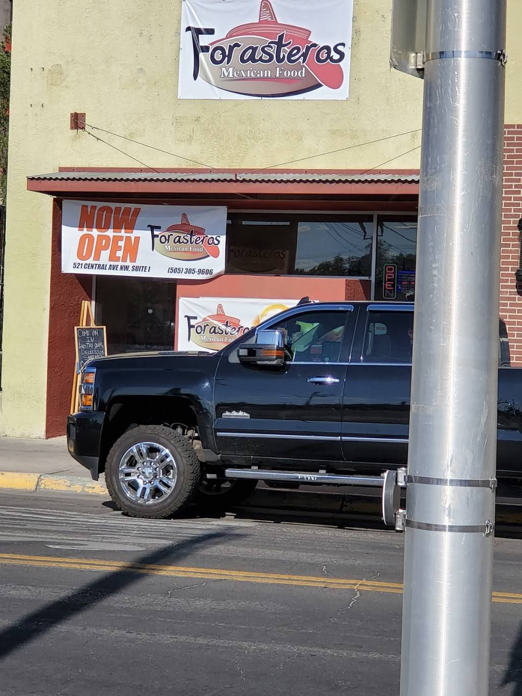 Forasteros Mexican Food down town | restaurant | 521 Central Ave NW, Albuquerque, NM 87102, USA | 5053059606 OR +1 505-305-9606