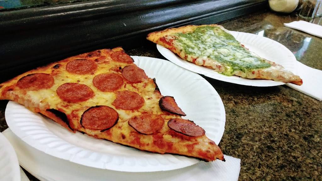 Bella Lucca Pizza | restaurant | 418 Geary St, San Francisco, CA 94102, USA | 4157766777 OR +1 415-776-6777