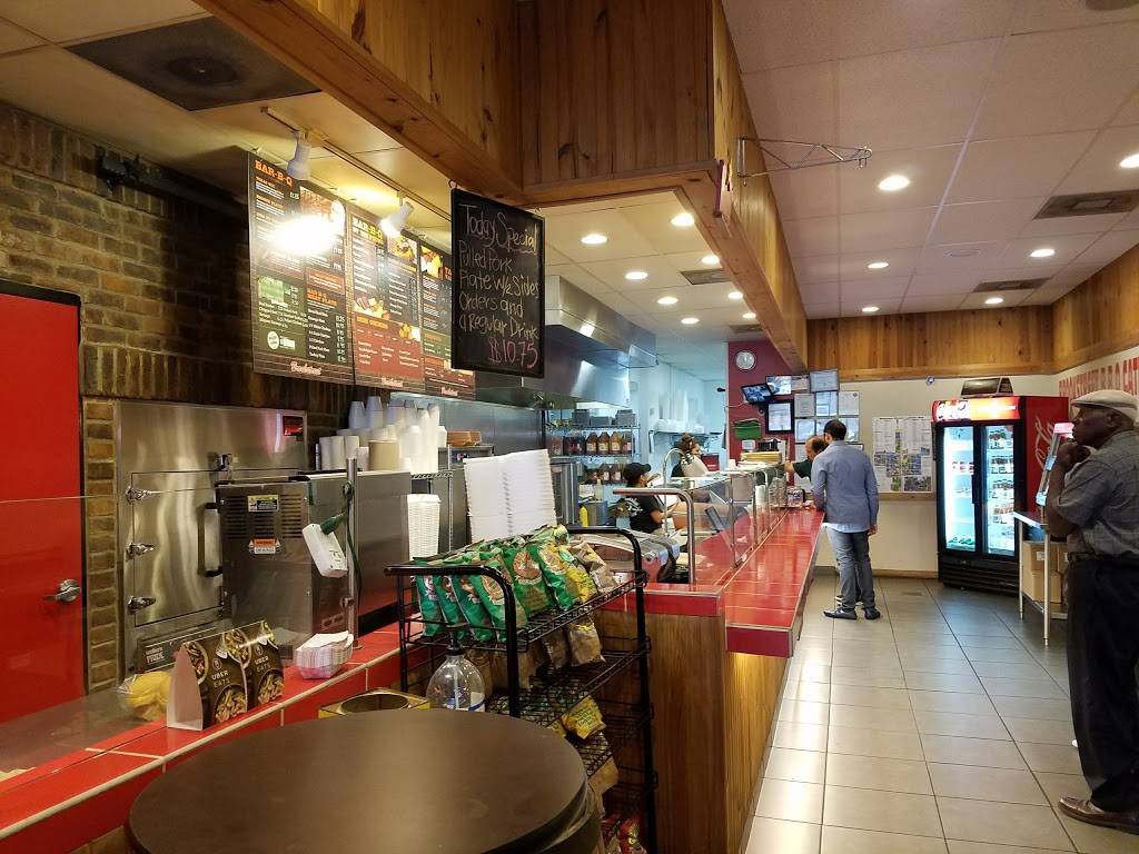 Brookstreet BBQ | restaurant | 10705 Westheimer Rd, Houston, TX 77042, USA | 7137833600 OR +1 713-783-3600