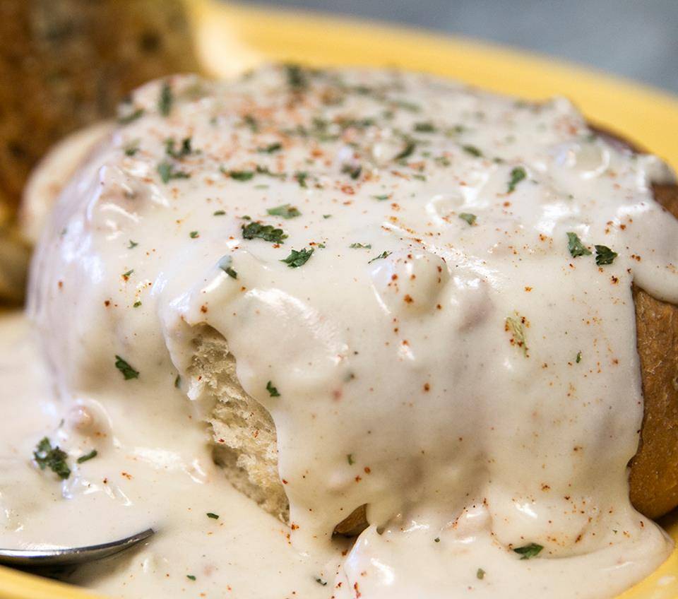 Brads Restaurant | restaurant | 209 Pomeroy Ave, Pismo Beach, CA 93449, USA | 8057736165 OR +1 805-773-6165