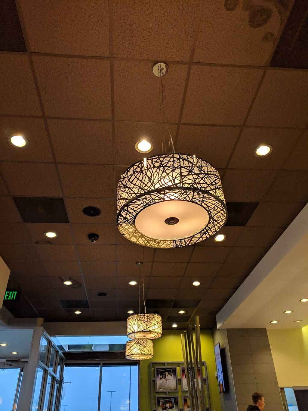 Panda Express | restaurant | 1810 Madison Ave, Mankato, MN 56001, USA | 5073882308 OR +1 507-388-2308