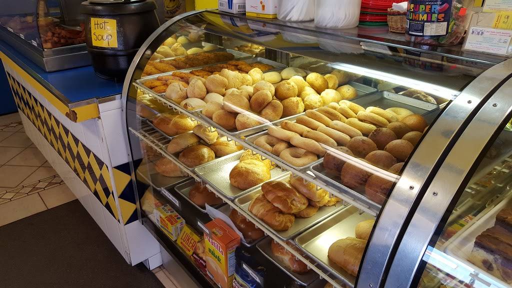 Las Tias | bakery | 74-01 Metropolitan Ave, Middle Village, NY 11379, USA | 7184163888 OR +1 718-416-3888