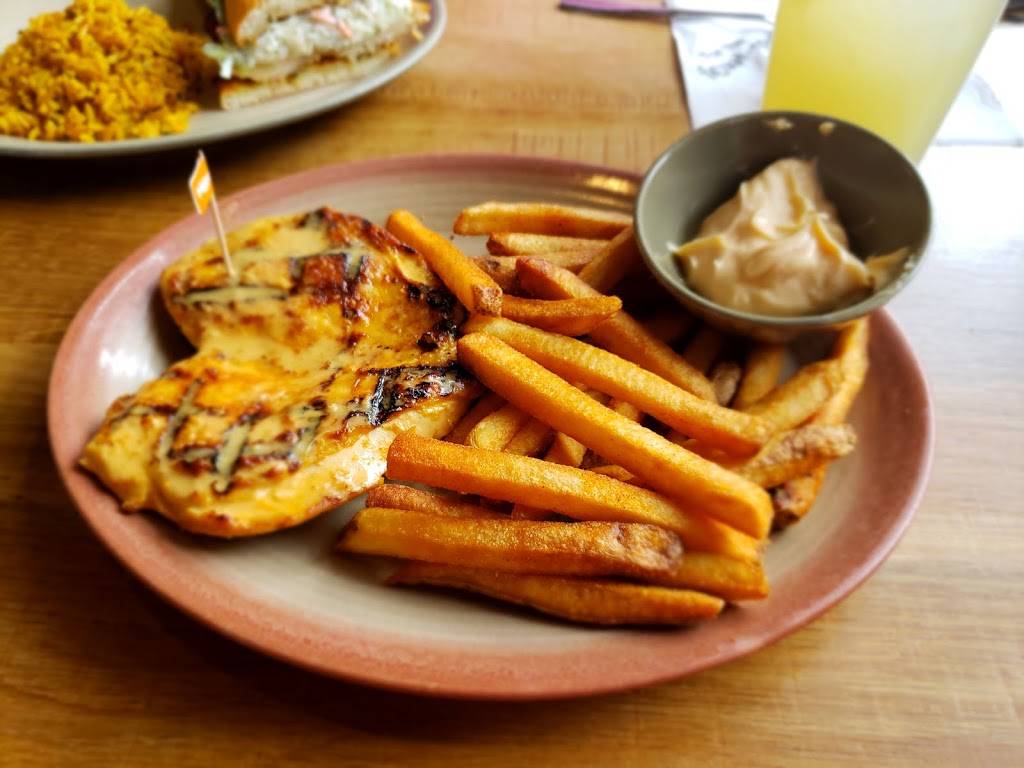 Nandos Peri-Peri | restaurant | 14030 Promenade Commons St, Gainesville, VA 20155, USA | 7037534100 OR +1 703-753-4100