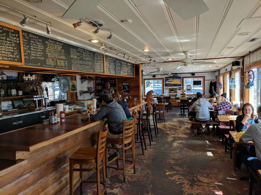 Smokeys Kitchen | restaurant | 12036 Donner Pass Rd, Truckee, CA 96161, USA | 5305824535 OR +1 530-582-4535