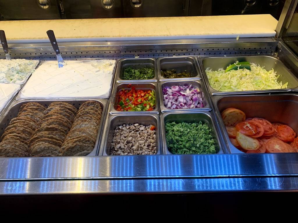 Pick A Bagel | bakery | 102 North End Ave, New York, NY 10282, USA | 2127869200 OR +1 212-786-9200