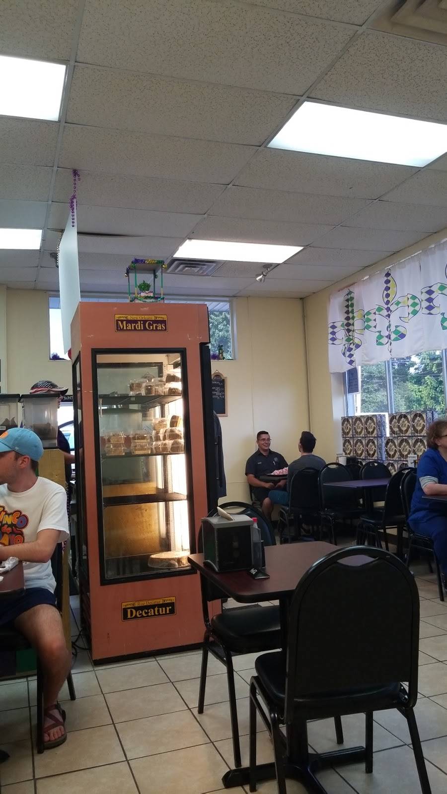 Fat Tuesdays Sandwich Shop and Bakery | restaurant | 1201 Shady Grove Dr, Bossier City, LA 71112, USA | 3187340299 OR +1 318-734-0299