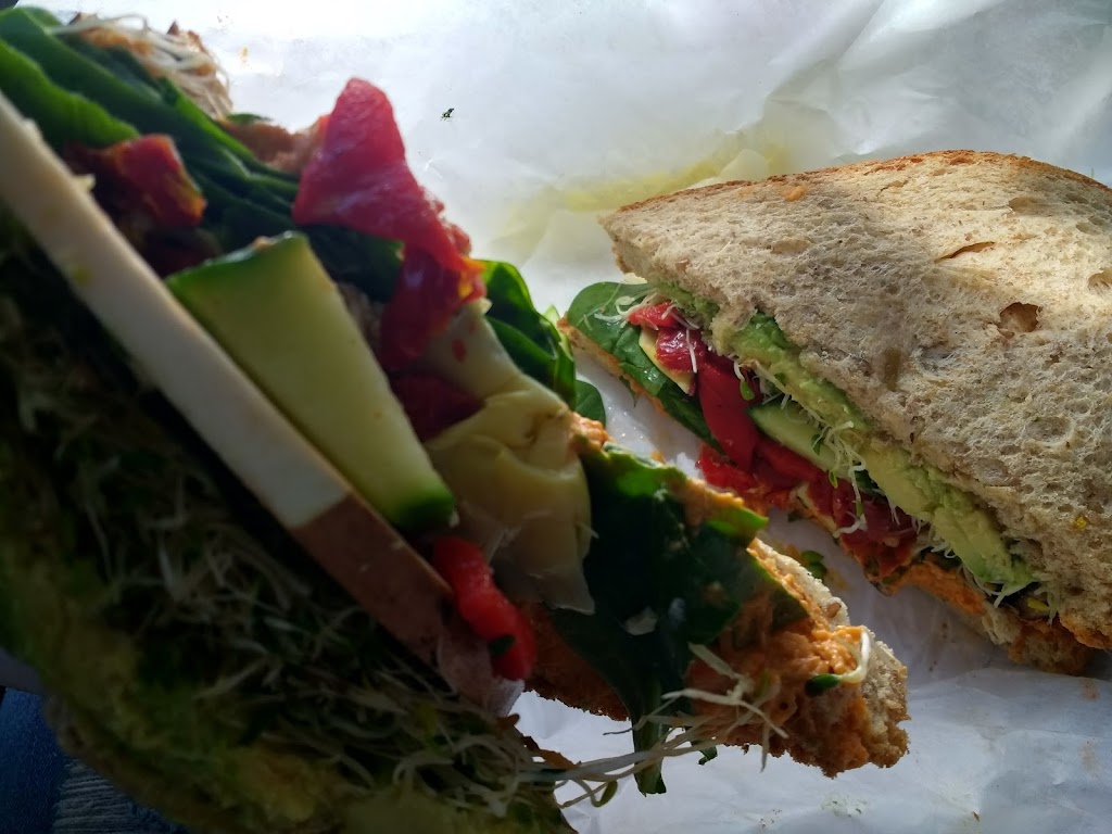 Grind Haus Cafe | cafe | 209 S Union Ave, Pueblo, CO 81003, USA | 7195618567 OR +1 719-561-8567