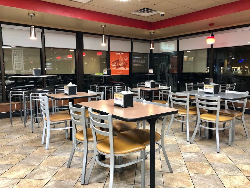 Hardees | restaurant | 11191 San Jose Blvd, Jacksonville, FL 32223, USA | 9048862700 OR +1 904-886-2700