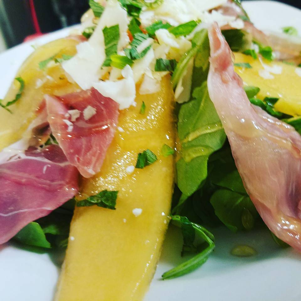 Luna Blu Ristorante Italiano | restaurant | 36 West St, Annapolis, MD 21401, USA | 4102679950 OR +1 410-267-9950