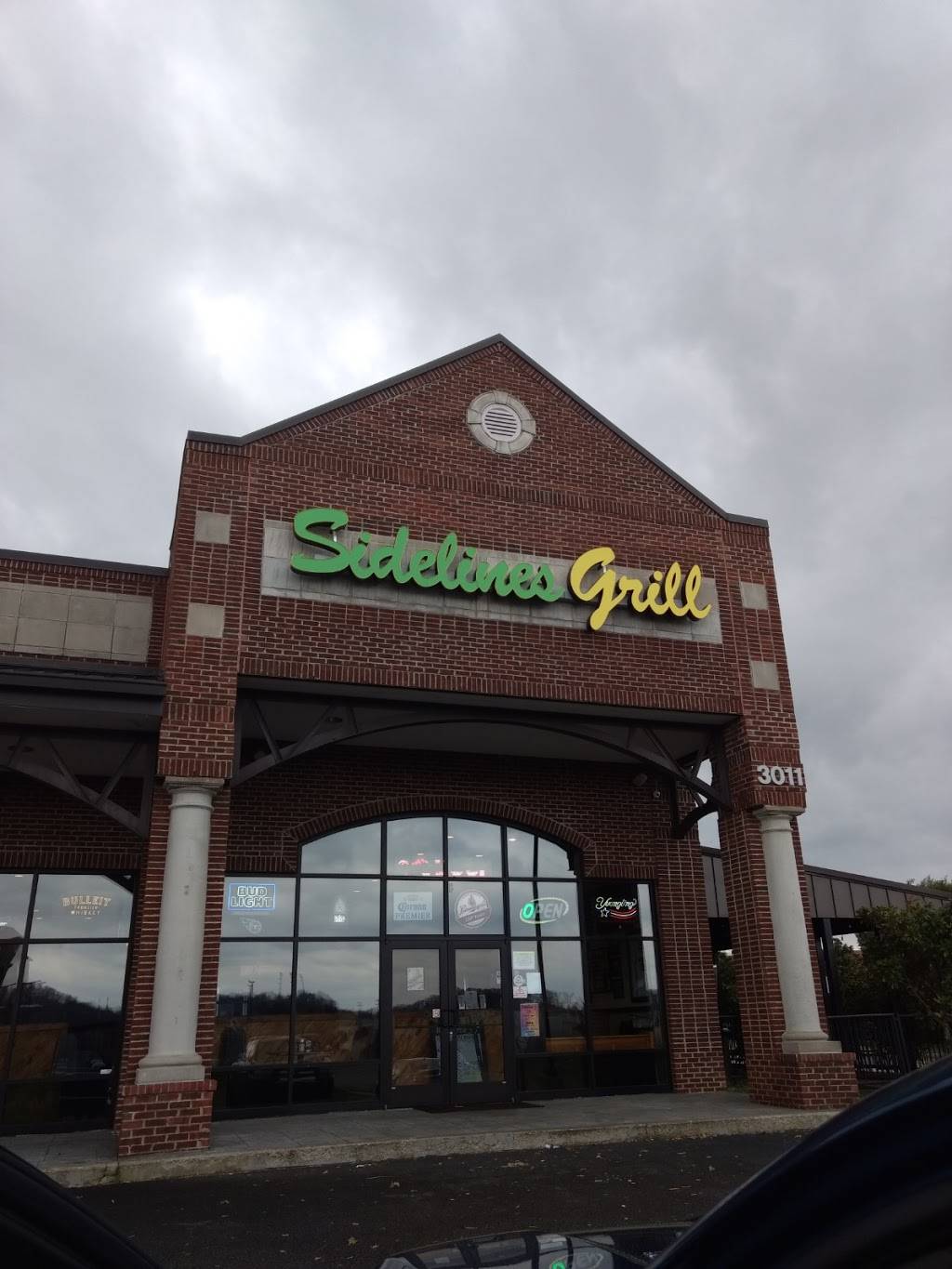 Sidelines Grill | restaurant | 3011 Longford Dr, Spring Hill, TN 37174, USA | 6153928043 OR +1 615-392-8043