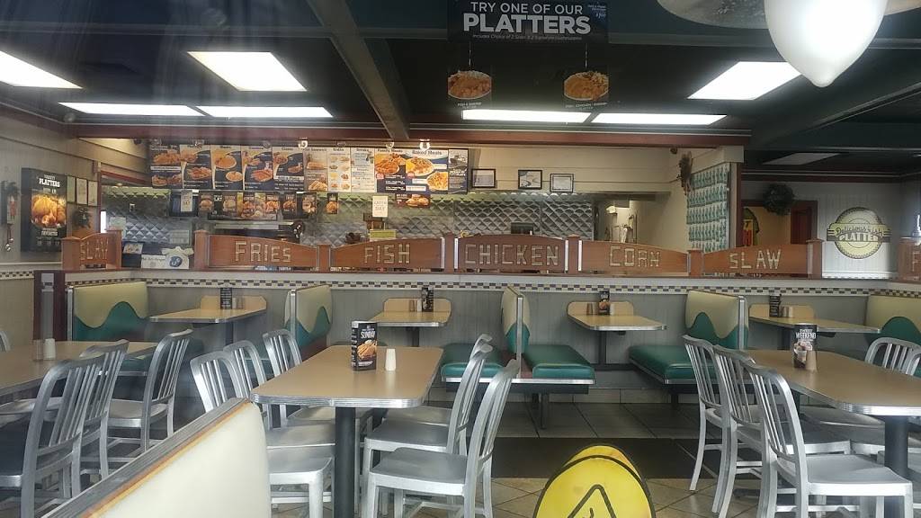 Long John Silvers | restaurant | 2040 Lee Hwy, Bristol, VA 24201, USA | 2766696633 OR +1 276-669-6633