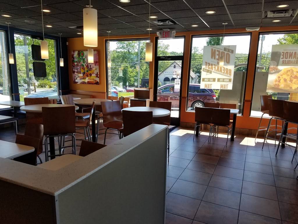 Taco Bell | meal takeaway | 1925 NJ-57, Hackettstown, NJ 07840, USA | 9083664114 OR +1 908-366-4114