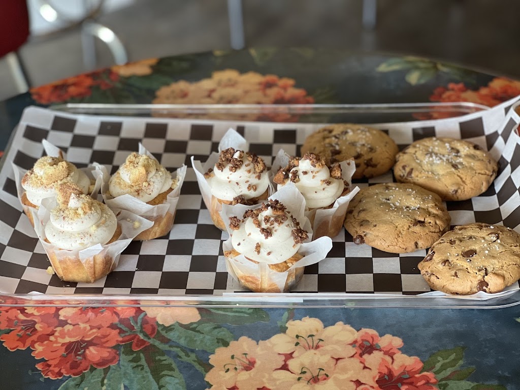 Big City Market & Coffee Bar | cafe | 25 Sugg St, Madisonville, KY 42431, USA | 2708250077 OR +1 270-825-0077