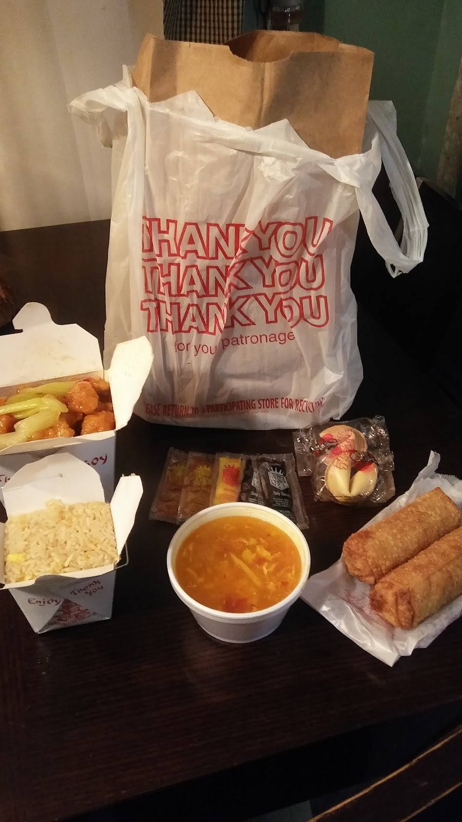 Yips ChopStick House | restaurant | 1024 E 53rd St, Anderson, IN 46013, USA | 7656428380 OR +1 765-642-8380