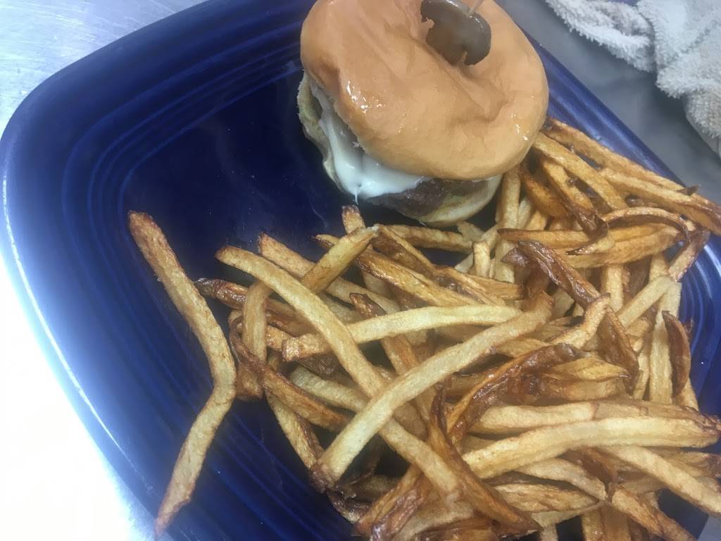 Bergholz Diner LLC. | restaurant | 270 2nd St, Bergholz, OH 43908, USA | 7407682610 OR +1 740-768-2610