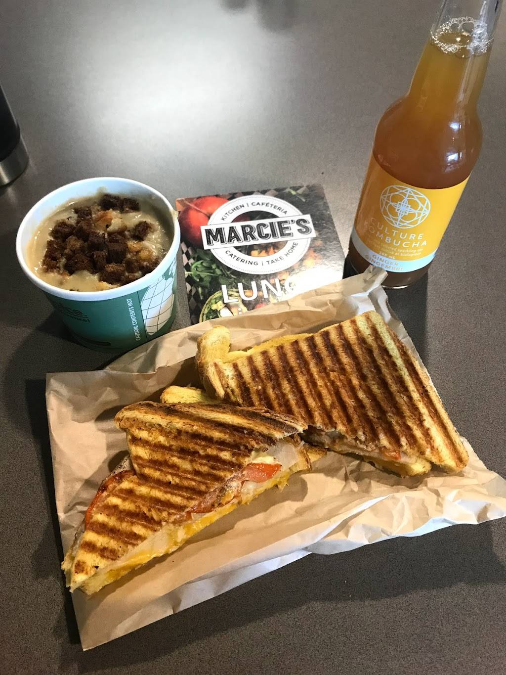 Marcies Café | restaurant | 2430 Don Reid Dr, Ottawa, ON K1H 1E1, Canada | 6134223131 OR +1 613-422-3131