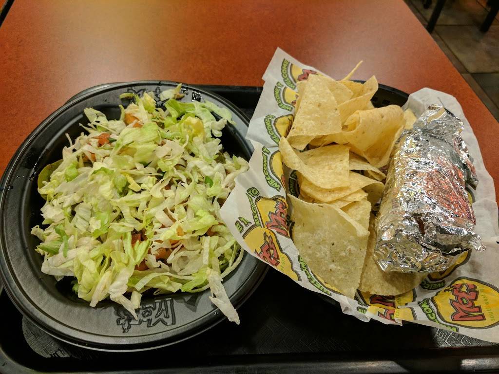 Moes Southwest Grill | restaurant | 715 N Giant City Rd, Carbondale, IL 62901, USA | 6185494200 OR +1 618-549-4200